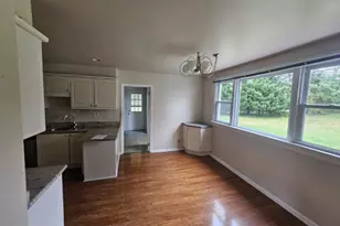 11 Azalea Cir, Lafayette Hill, PA 19444 - Photo 10