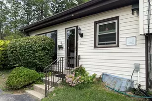 512 Haverford Ave, Narberth, PA 19072 - Photo 2