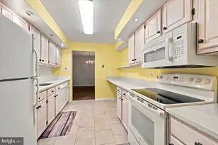 103 W Montgomery Ave, Ardmore, PA 19003 - Photo 18
