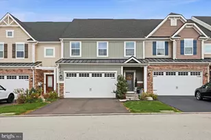 1045 Moscariello Ln, Royersford, PA 19468 - Photo 1
