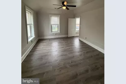 200 3rd Street #B, East Greenville, PA 18041 - Photo 4