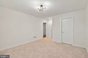 919 Riverplace Dr, Conshohocken, PA 19428 - Photo 6