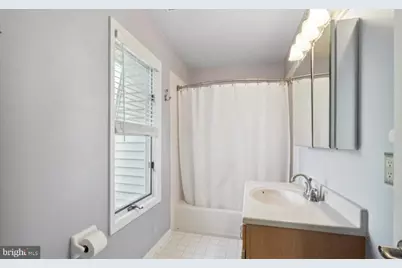 212 Maple Street #1, Conshohocken, PA 19428 - Photo 10