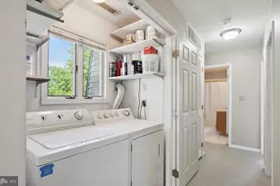 212 Maple St, Conshohocken, PA 19428 - Photo 8
