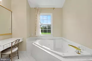 183 Gleneagles Ct, Blue Bell, PA 19422 - Photo 26