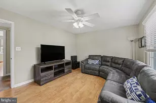 302 Centennial Dr, Blue Bell, PA 19422 - Photo 28