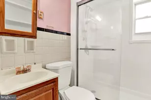 317 W Race St, Stowe, PA 19464 - Photo 18