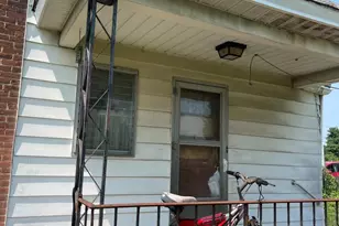 317 W Race St, Stowe, PA 19464 - Photo 4