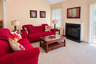 48 Wheatsheaf Ln, Norristown, PA 19403 - Photo 4
