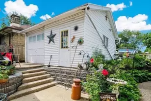 7301 Chestnut Ave, Melrose Park, PA 19027 - Photo 1