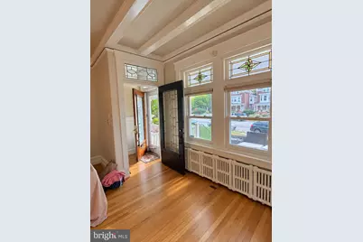 557 Hamilton Street, Norristown, PA 19401 - Photo 2