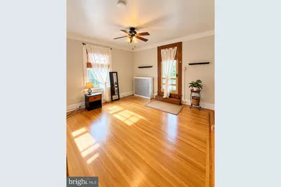 557 Hamilton Street, Norristown, PA 19401 - Photo 12