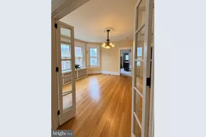 557 Hamilton Street, Norristown, PA 19401 - Photo 4