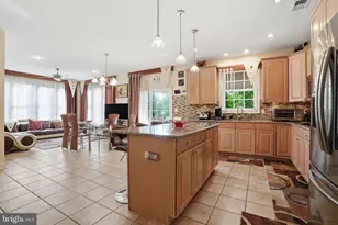 2780 Honeysuckle Ln, Huntingdon Valley, PA 19006 - Photo 32
