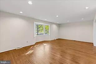 1421 Whitwood Dr, Blue Bell, PA 19422 - Photo 8