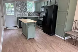 21 Hancock Ave, Norristown, PA 19401 - Photo 14