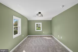 21 Hancock Ave, Norristown, PA 19401 - Photo 10