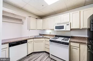 735 Washington St, Royersford, PA 19468 - Photo 12