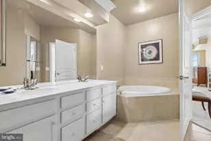 6406 Lilac Ct, Upper Gwynedd, PA 19446 - Photo 12