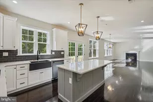 1004 Pecan Dr, Lansdale, PA 19446 - Photo 16