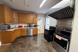 905 Swede St, Norristown, PA 19401 - Photo 10