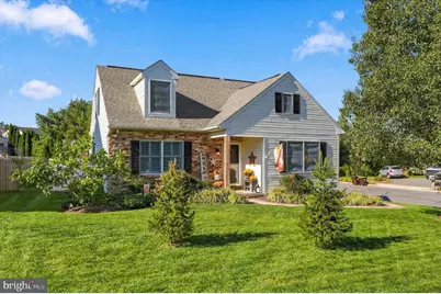 137 E 11th Street, Pennsburg, PA 18073 - Photo 2