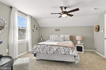 137 E 11th Street, Pennsburg, PA 18073 - Photo 30