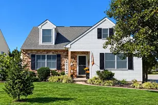 137 E 11th St, Pennsburg, PA 18073 - Photo 1