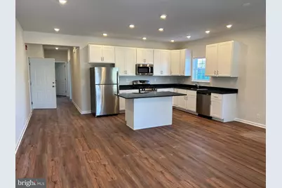 138 5th Street W #4, Lansdale, PA 19446 - Photo 2