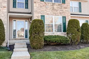 890 Doe Ct, Royersford, PA 19468 - Photo 1