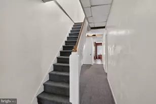 830 W Marshall St, Norristown, PA 19401 - Photo 4