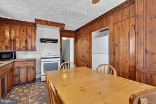 830 W Marshall St, Norristown, PA 19401 - Photo 6