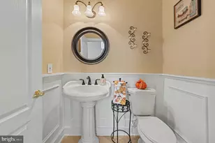 106 Inverness Dr, Blue Bell, PA 19422 - Photo 14