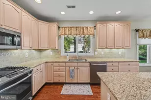 106 Inverness Dr, Blue Bell, PA 19422 - Photo 10