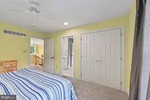180 Somerset Dr, Blue Bell, PA 19422 - Photo 28