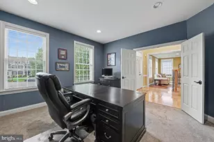 180 Somerset Dr, Blue Bell, PA 19422 - Photo 18
