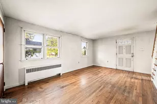 3 Elm Ave, Norristown, PA 19403 - Photo 2