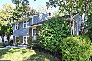 609 Mansfield Rd, Willow Grove, PA 19090 - Photo 2