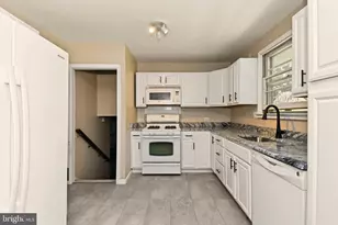 609 Mansfield Rd, Willow Grove, PA 19090 - Photo 12