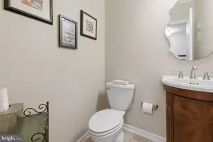 708 Castlewood Dr, Dresher, PA 19025 - Photo 20