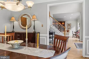708 Castlewood Dr, Dresher, PA 19025 - Photo 6