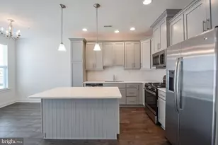 774 W 2nd St, Lansdale, PA 19446 - Photo 24