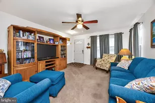 720 Montgomery Ave, Pennsburg, PA 18073 - Photo 6