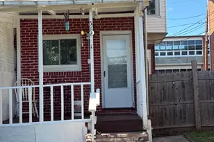 512 Chain St, Norristown, PA 19401 - Photo 2