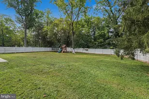 128 County Line Rd, Lansdale, PA 19446 - Photo 2