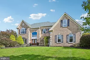 66 Longacre Dr, Collegeville, PA 19426 - Photo 2