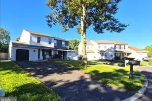 22 Curry, Horsham, PA 19044 - Photo 2