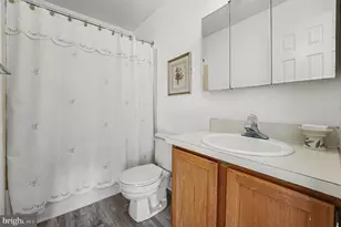 308 Hampton Cir, Gilbertsville, PA 19525 - Photo 24