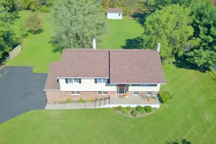 129 Graterford Rd, Schwenksville, PA 19473 - Photo 1