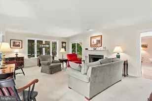 17 Springhouse Ln, Blue Bell, PA 19422 - Photo 4